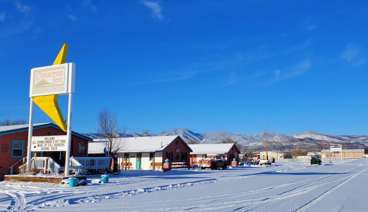 Hikers Cimarron Inn & Rv Park Exterior photo
